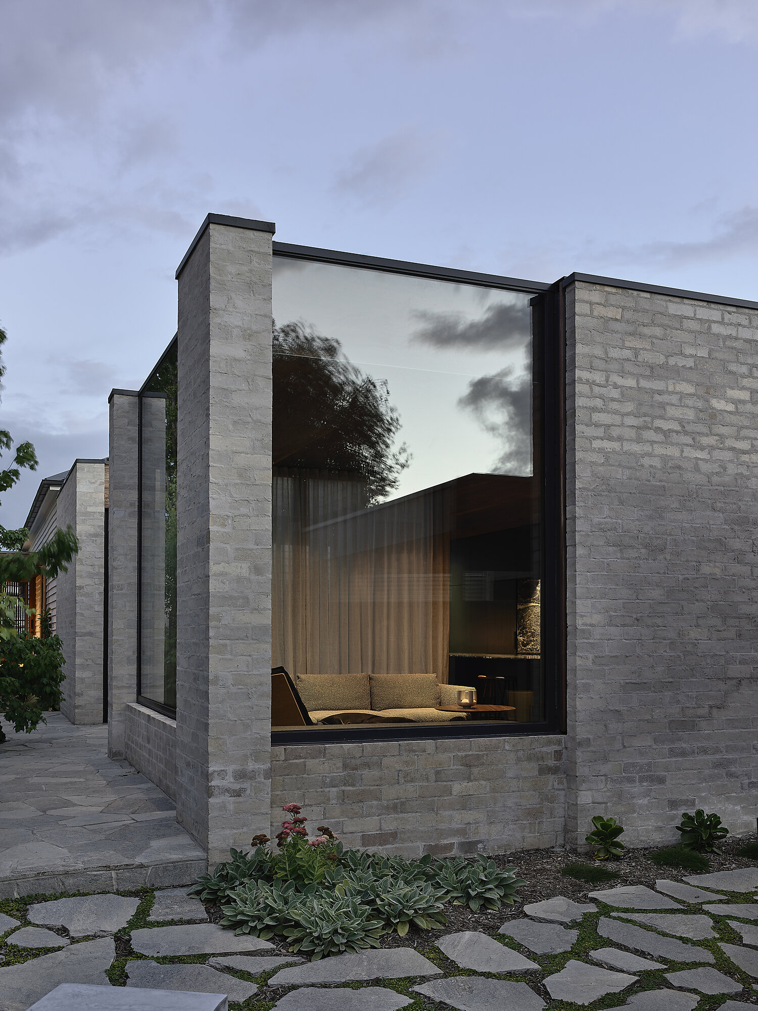 Interior photograph of Malvern House by Derek Swalwell